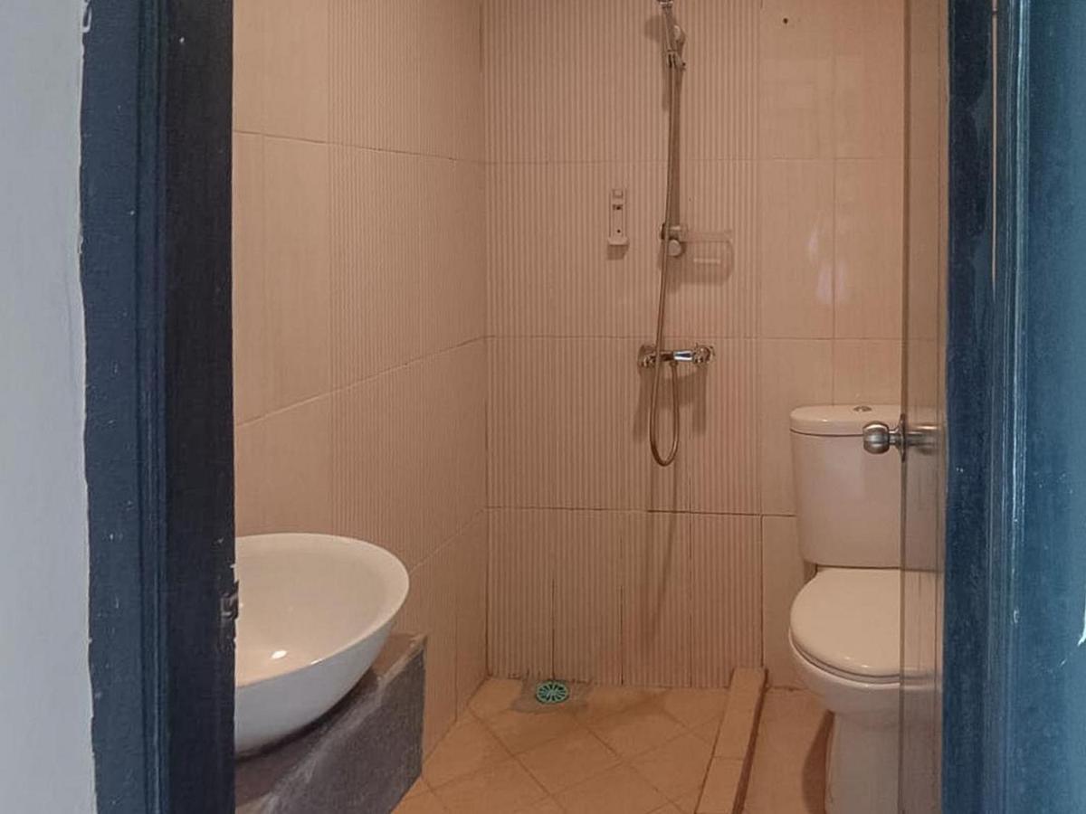 Reddoorz At Hotel Rumberpon Sorong Extérieur photo